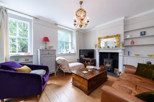 Sitting Room- click for photo gallery